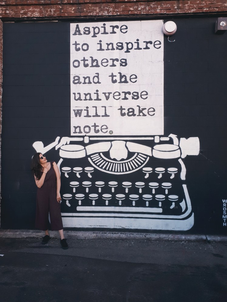 Mur machine à écrire